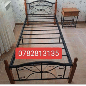 Lit Fer forgé 1 place pieds en bois hêtre